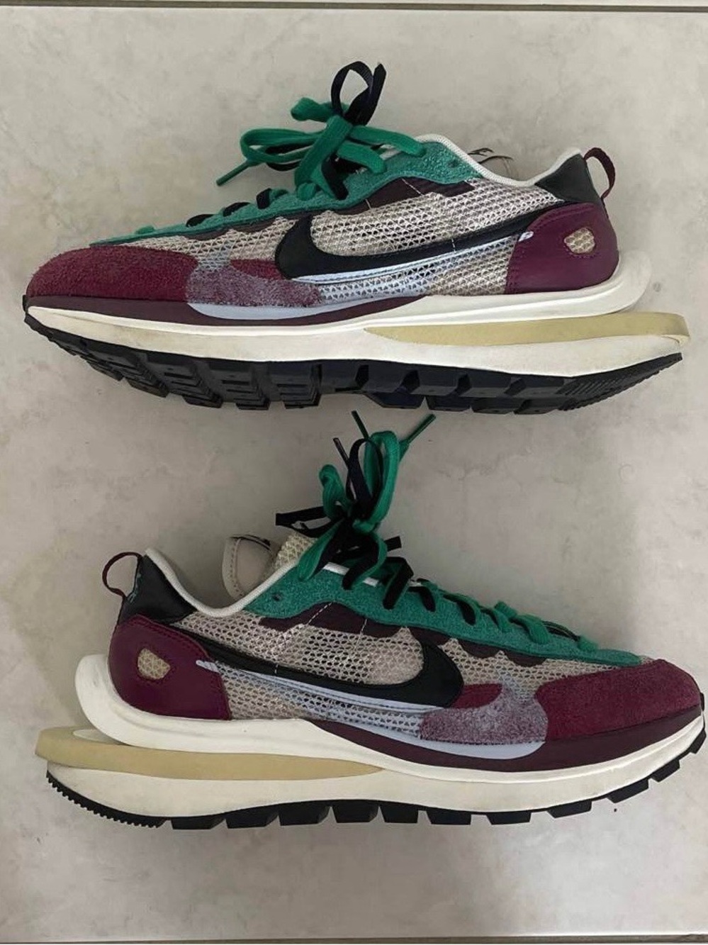 Nike Vaporwaffle sacai Villain Red Neptune Green 10.5